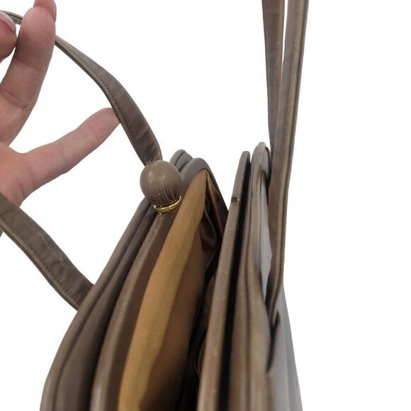 Vintage 60s 50s Brown Leather Handbag Framed Square Double Handles Satin Lining - Picture 8 of 11